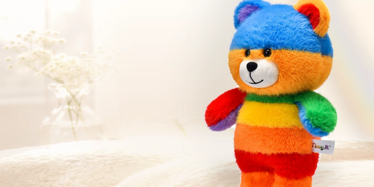 暖光下的 TimyBear 毛绒小熊